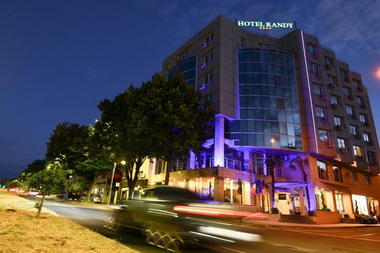 קונסטנצה Hotel Randy מראה חיצוני תמונה