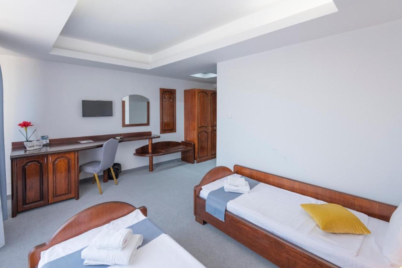 קונסטנצה Hotel Randy מראה חיצוני תמונה
